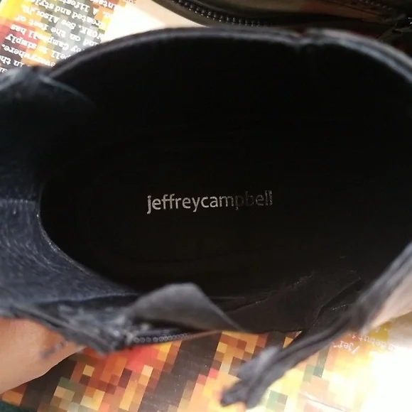 Jeffrey Campbell Edmone Boot - Picture 4 of 7